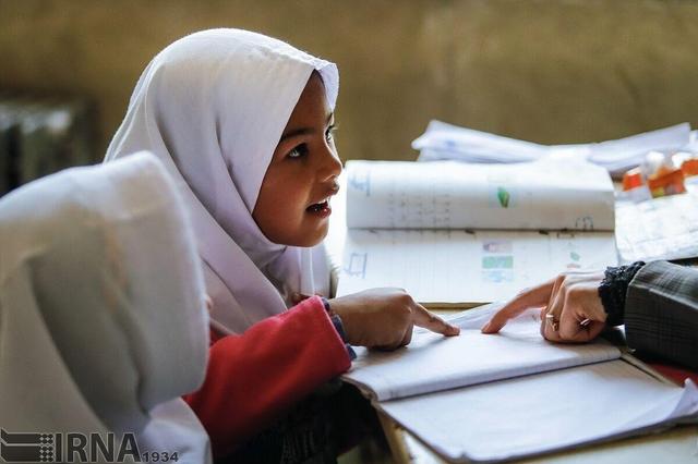 یک‌هزار و ۱۶۹ دانش‌آموز اتباع در قشم از خدمات آموزشی بهره می‌برند