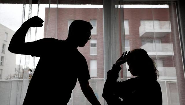 افزایش ۱۱ درصدی زن‌کشی در فرانسه/بیشتر قربانیان بالای ۷۰ سال هستند