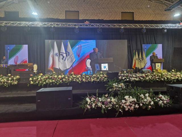 استاندار : صنعتگران البرز با وجود دشواری‌ها تولید را متوقف نکردند