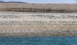 سد لار مخزنی عظیم با خشکی ۹۹ درصدی