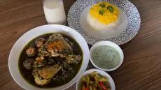 آموزش پخت خورشت اسفناج و مرغ به سبک مادربزرگ‌ها (فیلم)