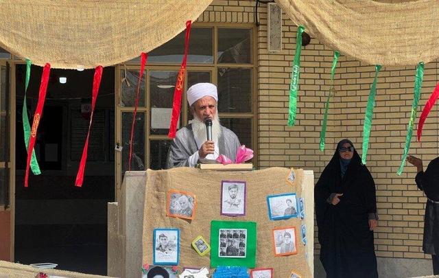 جهان اسلام به ملت و رهبری ایران افتخار می‌کند