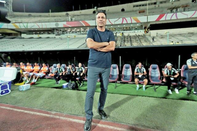 حامی سرمربی اخراجی پرسپولیس از اسکوچیچ حمایت نمی‌کنی؟