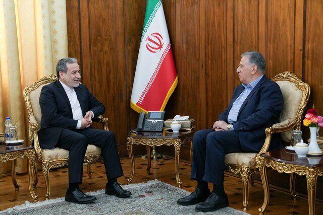 وظیفه وزارت خارجه بسترسازی زمینه تعامل سازنده فعالان اقتصادی با طرف‌های خارجی است