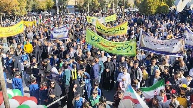 حضور حماسی مردم نورآباد در راهپیمایی ۱۳ آبان