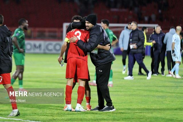 تراکتوربدون سرمربی و کاپیتان شد/ پورعلی گنجی تنها محروم پرسپولیس