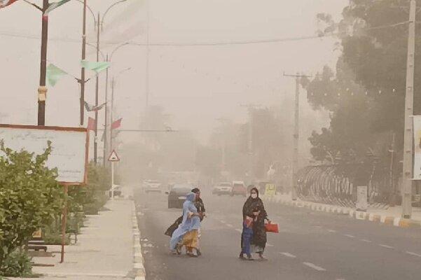 هوای آلوده رودان نفس مردم را تنگ کرده است