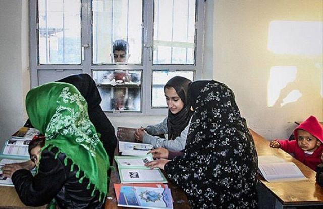 شتاب بخشی به سواد آموزی در آذربایجان غربی با راه اندازی ۱۱۸ پایگاه مدرسه محور