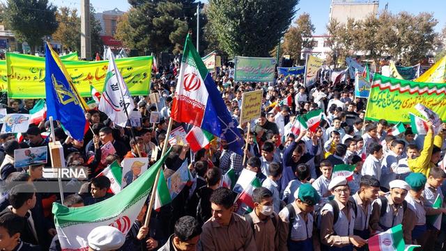 فیلم| راهپیمایی ۱۳ آبان در ملایر؛ شکوه حضور، صدای مقاومت