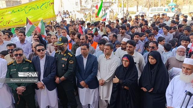 فیلم | حماسه ۱۳ آبان در سرباز