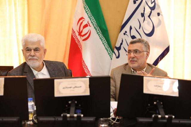 سخنگوی کمیسیون بهداشت مجلس: اکثر نمایندگان از پاسخ‌های وزیر بهداشت قانع شدند
