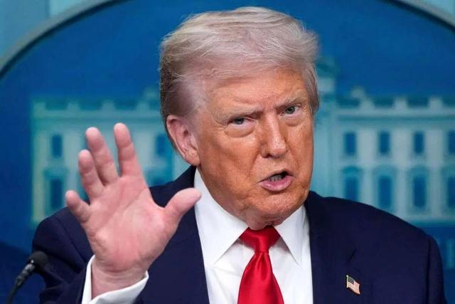 ترامپ: دموکرات‌ها در حال نابود کردن آمریکا هستند