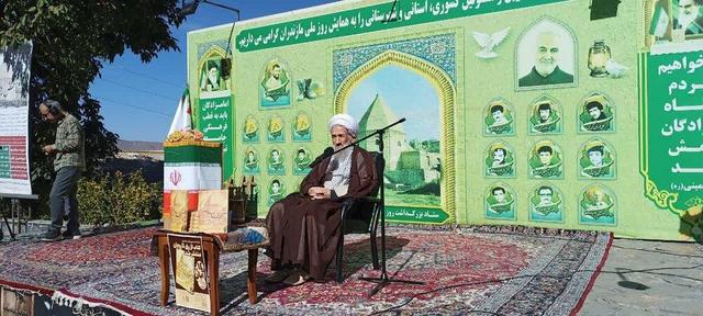 نماینده ولی فقیه در مازندران: ایرانیان با میل و رغبت دین اسلام را پذیرفتند