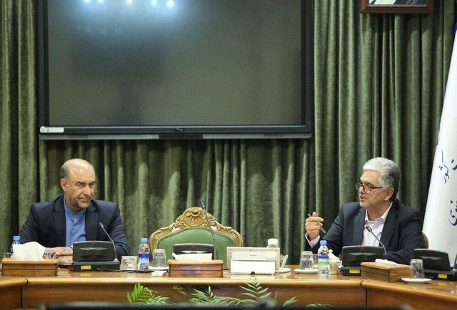تأکید معاون وزیر راه و شهرسازی بر یکپارچهسازی و تعیینتکلیف طرحهای پیرامون حرم رضوی