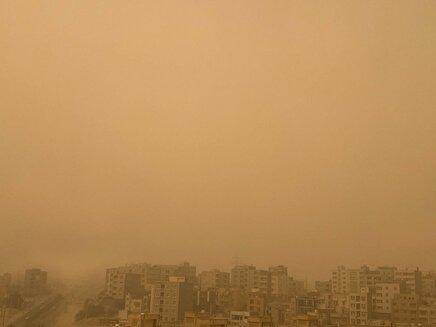 عکس: تصویری هولناک از هوای بندرعباس