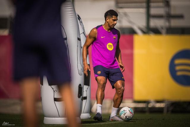 ویدیو| آخرین تمرینات بارسلونا جهت بازی لیگ قهرمانان اروپا