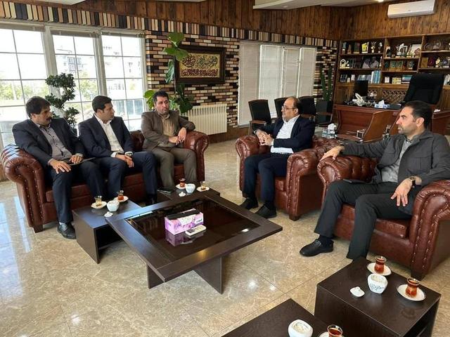 تدوین برنامه‌های عملیاتی برای صیانت از هویت تاریخی و توسعه گردشگری پایدار در لاهیجان