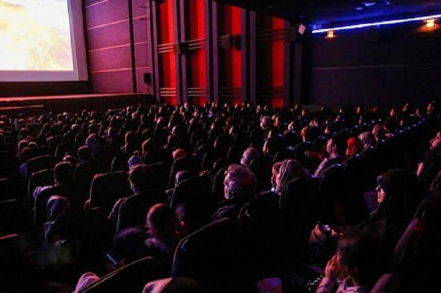 سینما در اصفهان جان گرفت / یک میلیون نفر پای پرده‌ها نشستند