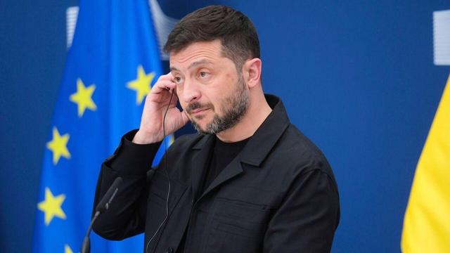 زلنسکی: اقدام مجارستان در وتوی عضویت اوکراین در اتحادیه اروپا «حمایت ویژه» از پوتین است