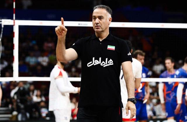 اکبری: درگذشت صابر شوک سختی به ما داد/ برد دلچسبی نبود