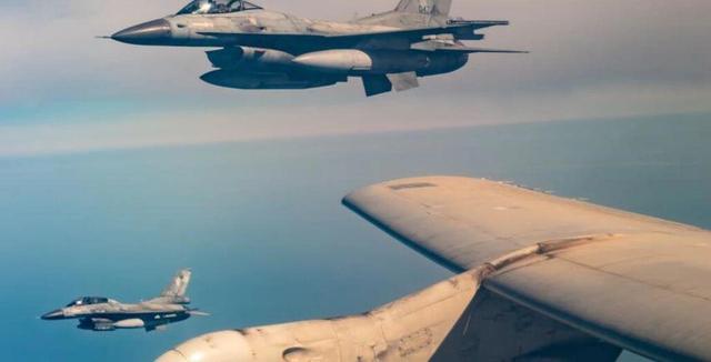 پایان رزمایش مشترک رژیم صهیونیستی و یونان بر فراز دریای مدیترانه