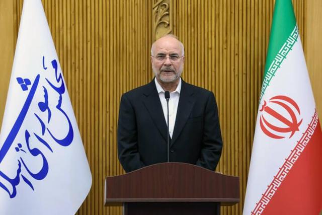 قالیباف: توسعه روابط پارلمانی و اقتصادی دستور کار سفر پاکستان است