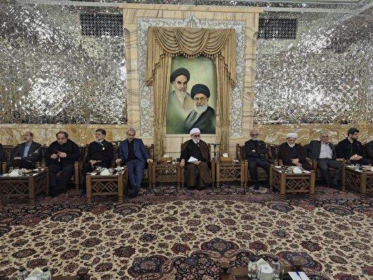 ضرورت همبستگی فعالان اقتصادی برای مقابله با جنگ اقتصادی