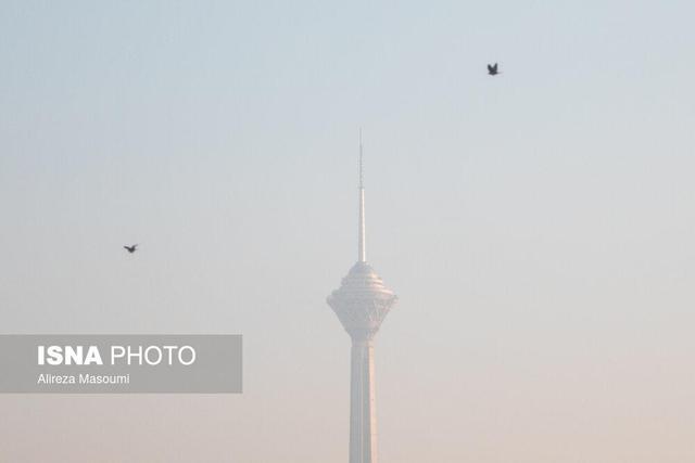 چه چیزی تهران را خفه کرده؟