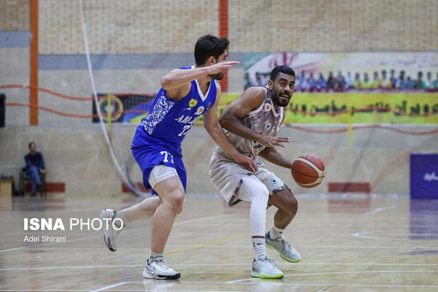 پدافند همیشه سکوی پرتاب بازیکنان جوان بوده است