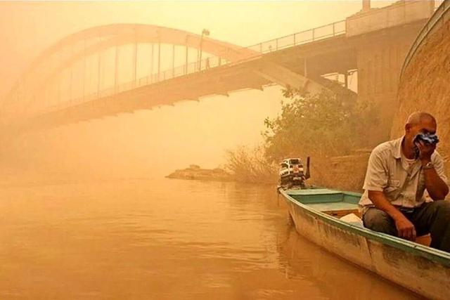 نفس‌های خوزستان در محاصره دود و بیماری: هوای خطرناک برای شهروندان و سایه تب برفکی بر سر دام‌ها