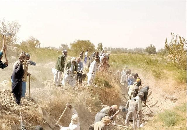 آیین «حَشر و مَدد» مدیریت اجتماعی بدون تشریفات اداری