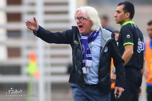 خبرورزشی‌گردی| سرمربی ساکت شد، وکیل رضایت نمی‌داد/ جنجال استقلال و آقای وکیل به بانک کرواسی کشید!