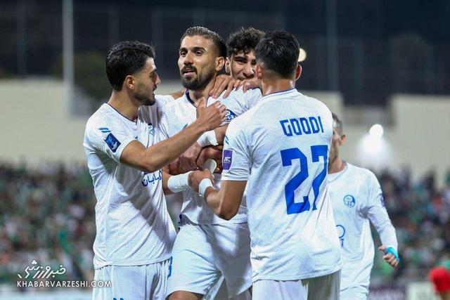 نمایش تصاویر خانواده گلزن استقلال +عکس