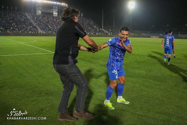 کاپیتان استقلال جواب ساپینتو را داد/ ما ناامید نمی‌شویم +عکس
