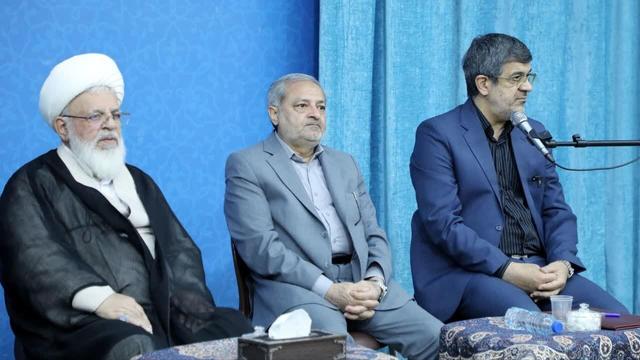 وزیر آموزش و پرورش: نقطه آغاز تحول، بازنگری در برنامه درسی مدارس است