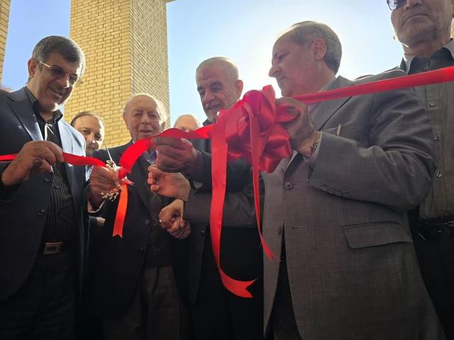 افتتاح مدرسه خیبرساز با حضور وزیر آموزش و پرورش در یزد