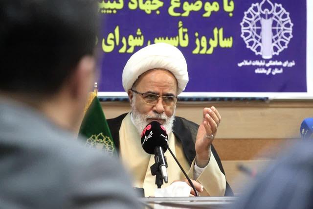 لزوم ارتقای موکب‌های دائمی اربعین در مسیر کرمانشاه تا مرز خسروی