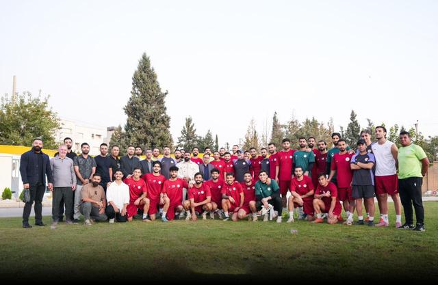 حضور هادی چوپان در تمرین تیم فجر شهید سپاسی شیراز