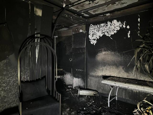 نجات کودک و مرد میانسال از آتش‌سوزی در بندرعباس