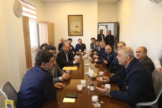 آغاز ساخت نیروگاه خورشیدی ۳۵۰ مگاواتی در قم