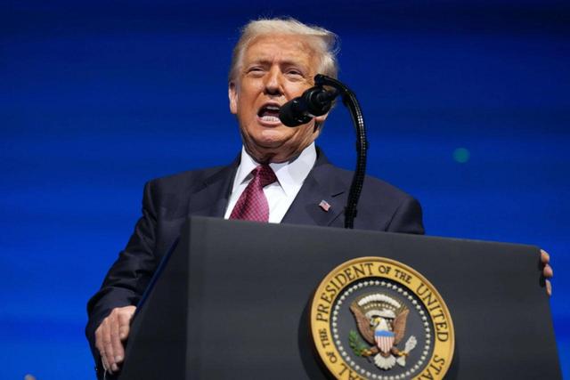 ترامپ: امیدوارم عربستان به زودی به توافق با اسرائیل بپیوندد