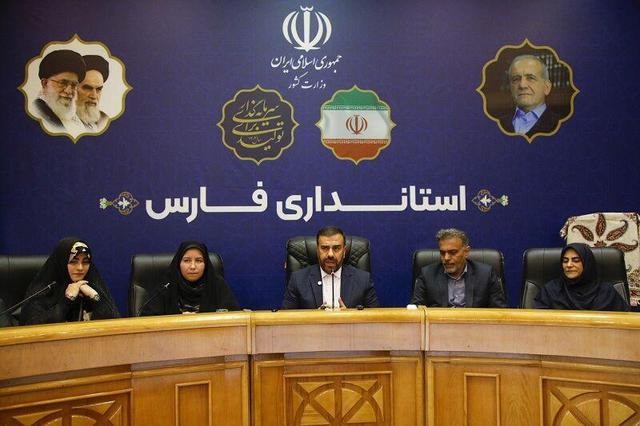 فعالیت ۱۷۶ بانو در عرصه مدیریتی فارس، جلوه‌ای از باور به توانمندی زنان است