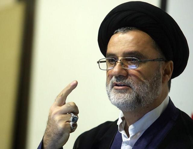 آمریکا با مذاکره به دنبال تسلیم ایران است