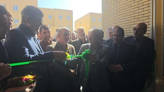 ۲ باب آموزشگاه خیری در میبد یزد افتتاح شد