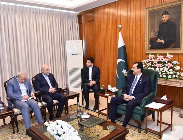 حمایت گیلانی از همکاریهای قوی اقتصادی و پارلمانی ایران و پاکستان + فیلم