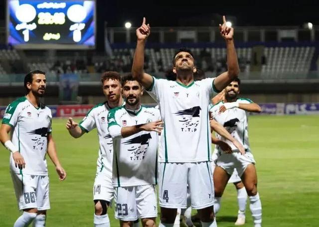 پیروزی شیرین شاگردان حدادی‌فر در سیرجان