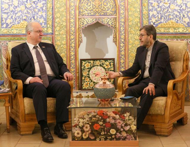 استاندار اصفهان: «نصف جهان» حلقه اتصال بلاروس به خلیج فارس می‌شود