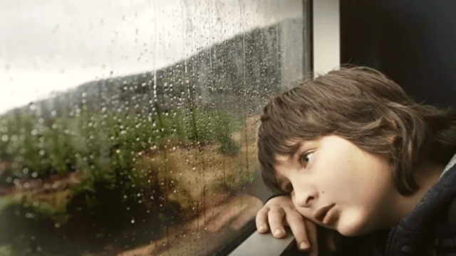 چطور درباره دغدغه‌های بزرگسالان با فرزندان مان حرف بزنیم؟