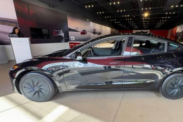 بازار تسلاهای چینی خلوت شد