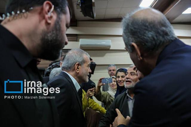 فعالان سیاسی کردستان در دیدار با رئیس‌جمهور: تحول واقعی با شایسته‌سالاری ممکن است